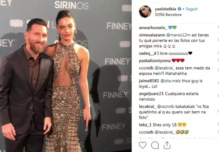 Lionel Messi junto a 