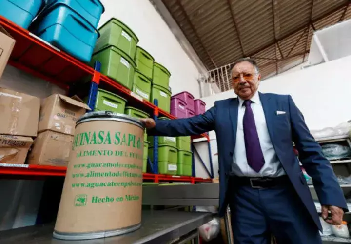 El director de la empresa mexicana Quinasa, Dimas Jiménez, posa durante una entrevista en Ciudad de México.