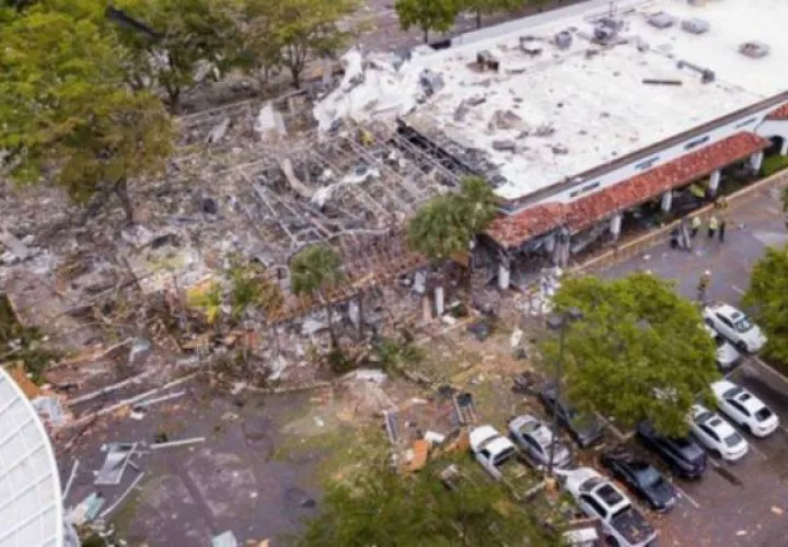 Los bomberos buscan más heridos, pero estiman que a estas alturas todos los afectados por el suceso están recibiendo atención médica.