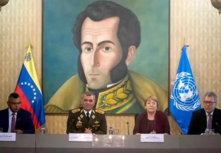 La alta comisionada de Naciones Unidas para los Derechos Humanos, Michelle Bachelet, presentó hoy formalmente el informe a los miembros del Consejo.