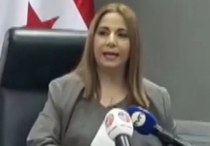 La directora del Serivicio Nacional de Migración, Samira Gozaine, admitió que se trata de su voz, la que se escucha en un audio que circula en las redes sociales.