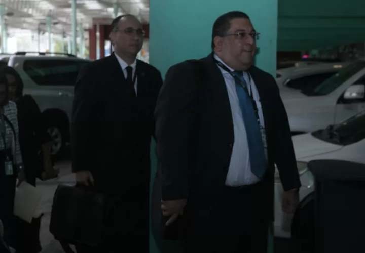 El perito en principio fue presentados como el testigo principal del Ministerio Público y, aparentemente, desde allí lo están amenazando. Víctor Arosemena