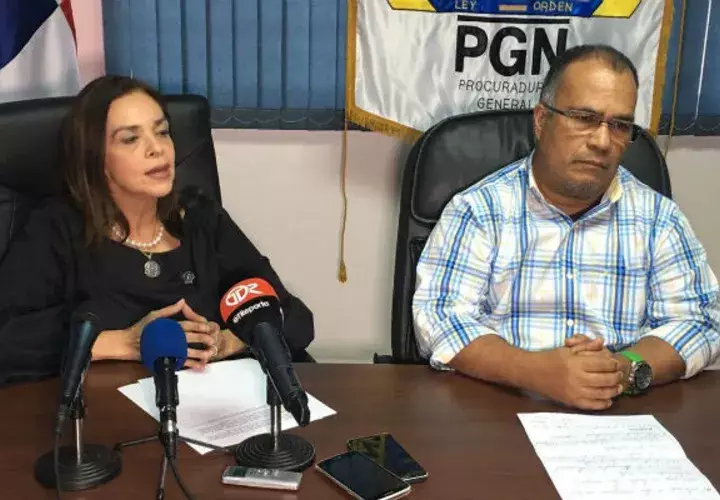 Maruquel Castroverde y Rolando Rodríguez justificaron las detenciones.  Víctor Arosemena