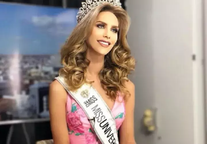 Ángela Ponce ha sido víctima de muchos memes por ser transexual. Foto Instagram