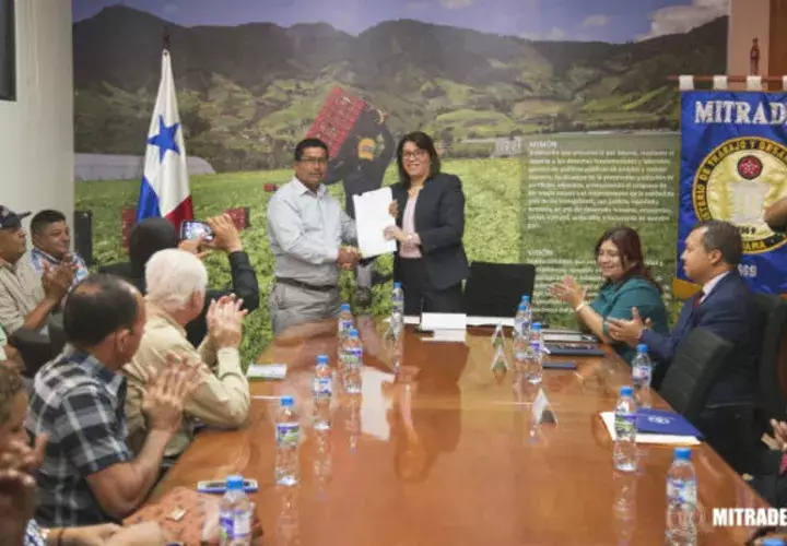 Estas organizaciones se crean para mejorar relaciones laborales. Archivo