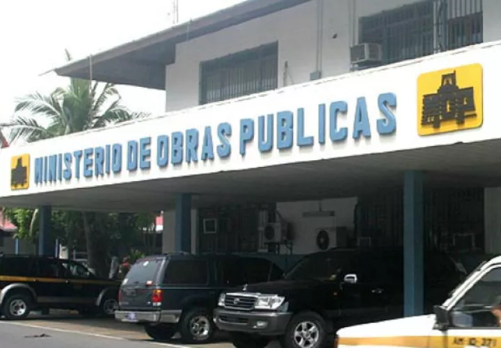 El Ministerio de Obras Públicas no tenía un plan de mantenimiento de las vías a nivel nacional.