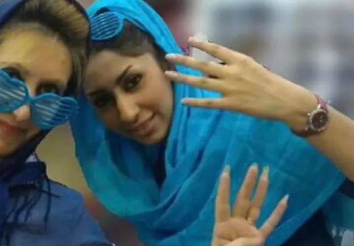 Sahar Jodayarí era conocida como la "chica azul".