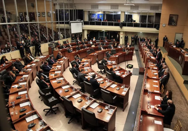 En comparación con la administración saliente, solo se integra una diputada más al Palacio Legislativo.
