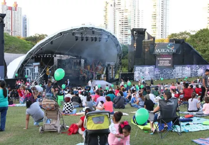 Todo listo para la fiesta cultural del verano.  Foto: Musicalion 