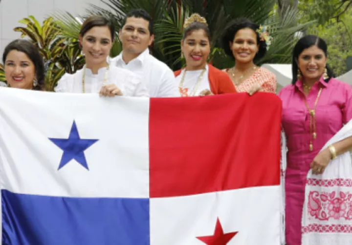 Panameños se des
