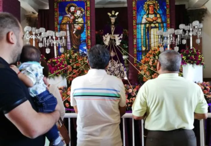 Rinden honores a Jesúa Nazareno de Atalaya. Foto/Miriam Lasso