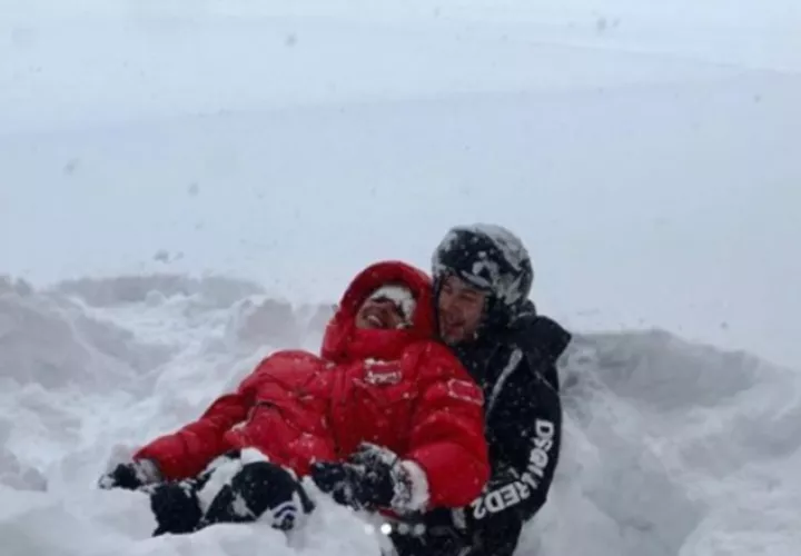 Nick Jonas y Priyanka Chopra en la nieve.  Instagram