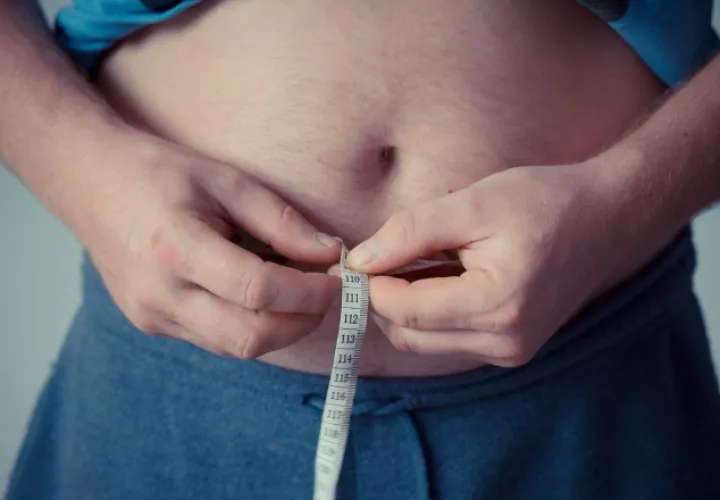 En el 2014, alrededor del 13% de la población adulta era obesa.
