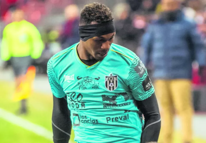 Omar Browne la rompió con el CAI en la Concachampions Foto AP