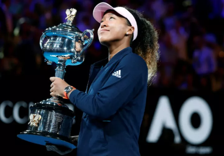 La japonesa Naomi Osaka se lleva el título en el Abierto de Australia. Foto:EFE