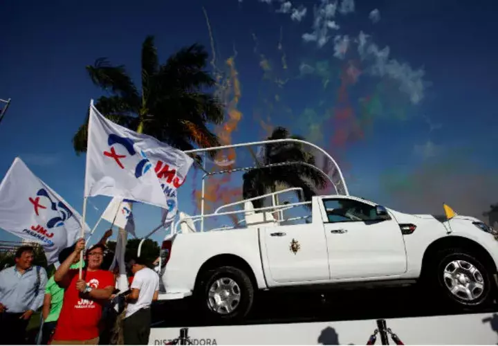Francisco viajará en papa móvil desde el Hospital San Fernando hasta la Policía Nacional de Ancon