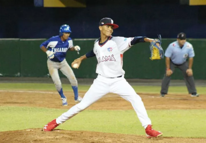  Joel Domínguez  Foto Fedebeis