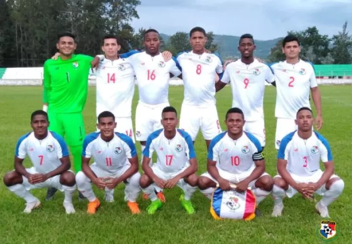 Equipo panameño sub-20 que jugó un torneo de la Concaaf. Foto Fepafut