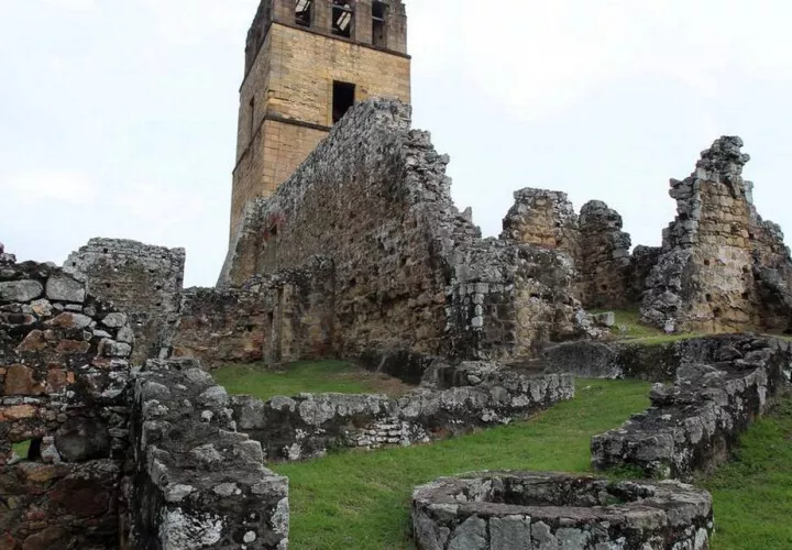 Aún 500 años después, las ruinas del conjunto monumental de Panamá Viejo lucen imbatibles, a pesar de que el tiempo les ha afectado. Ricardo Miró en su poema 'Patria' y Ricardo Fábrega en la canción 'Panamá Viejo' las exaltan. Foto: EFE.