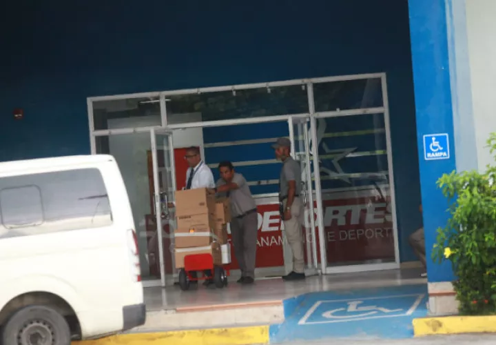 Ministerio Público logra retirar posibles pruebas. Foto:Anayansi Gamez