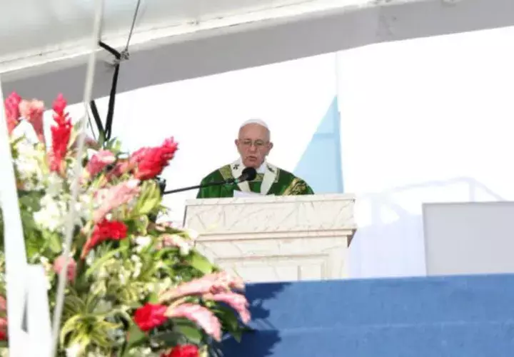 Cerca de 10 discursos pronunció el papa Francisco.