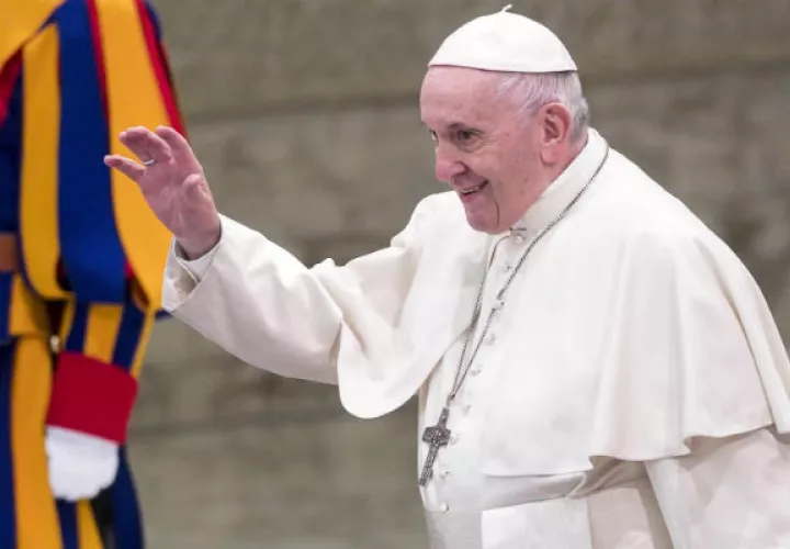 El papa Francisco ha decidido endurecer las leyes para prevenir y combatir los delitos de abuso de menores cometidos por miembros de la curia o en el Vaticano.