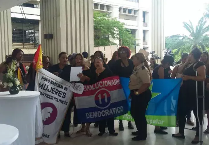  En Panamá hay una estructura a la que le cuesta aceptar que las mujeres tienen igualdad de oportunidades es la política. Foto/Archivos 