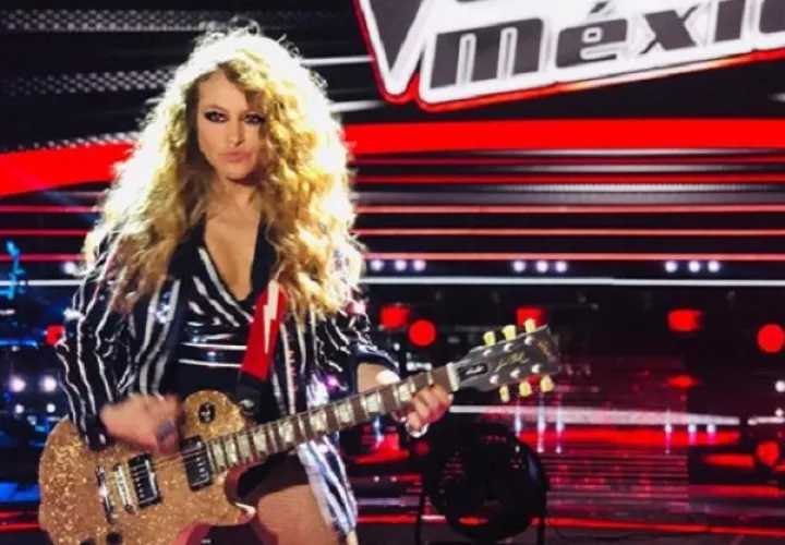 Paulina Rubio.