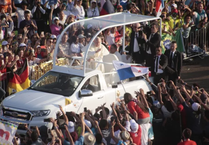 Hubo más turistas que peregrinos para la Jornada Mundial de la Juventud y la visita del papa Francisco, que culminó el domingo. Archivo