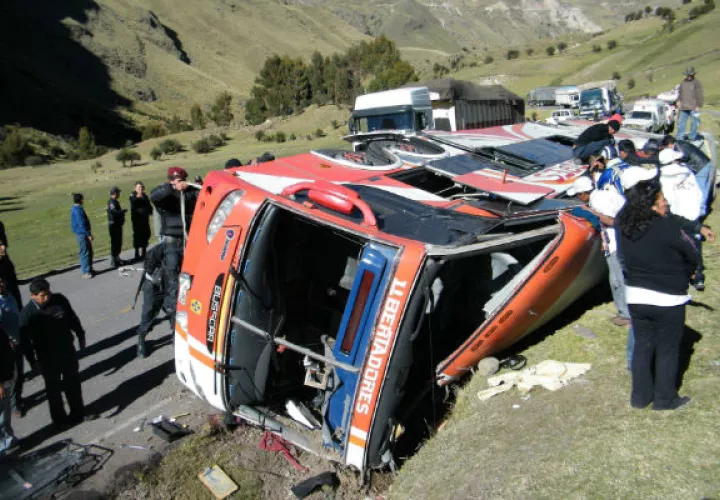 El resto de vehículos implicados en el accidente transitaban en dirección contraria.