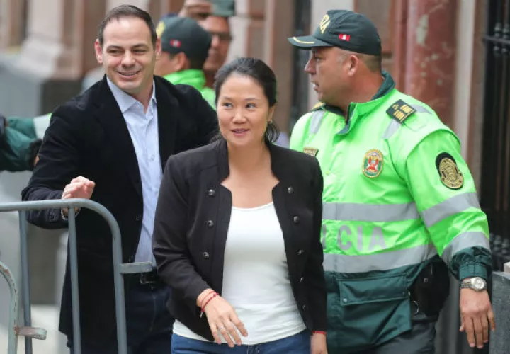 Fujimori agradeció también el mensaje de apoyo que le mandó públicamente este viernes su padre desde la clínica de Lima.
