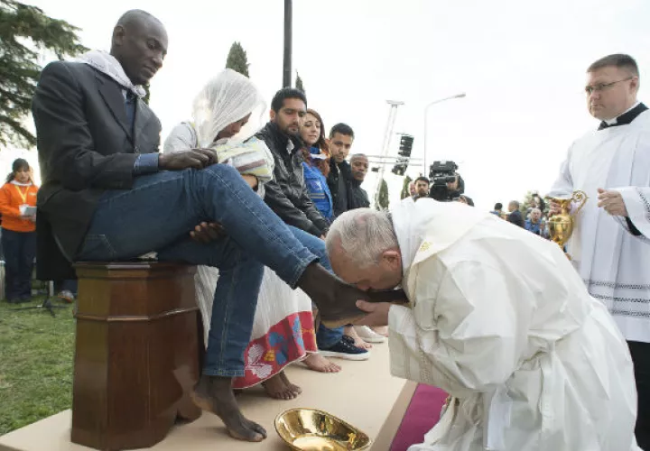 Lavatorio de pies. Foto/ AP