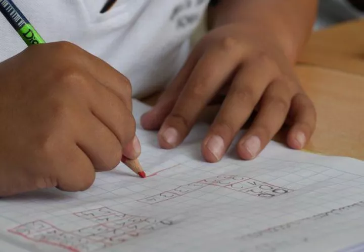 La escuela debe brindar al niño las condiciones favorables para el aprendizaje. Foto: Pixabay.