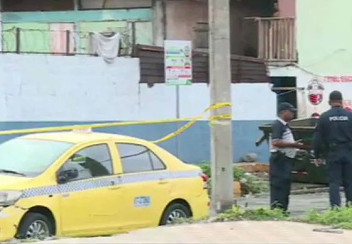 La unidad policial está fuera de peligro.
