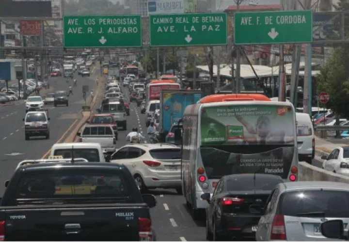 Desde el año 2006 es obligatorio que el auto tenga un seguro, sin embargo, esta medida no se cumple a cabalidad y hasta se falsifican los documentos.