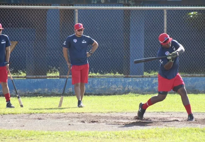 Ponce dirigió la selección sub-18.