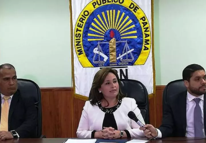 Kenia Isolda Porcell, procuradora general de la nación, no ha querido responder los cuestionamientos que se le han hecho por este tema. Foto de  archivo