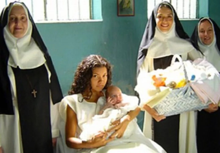 'Postales de Leningrado' (Venezuela, 2007), de Mariana Rondón. 