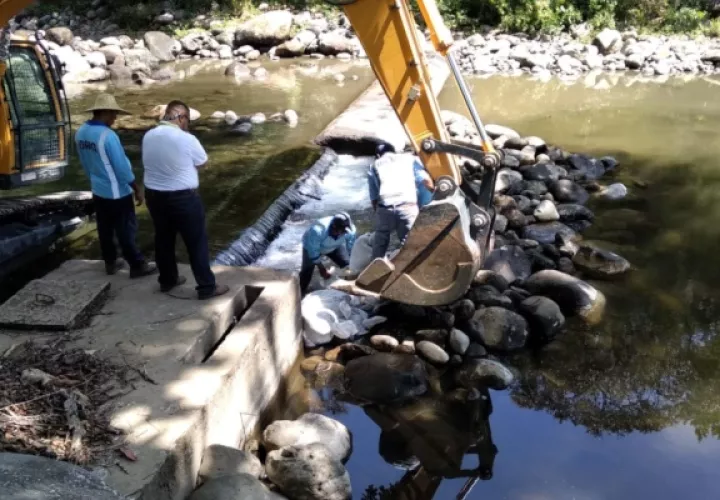  Las autoridades del Instituto de Acueductos y Alcantarillados Nacionales (IDAAN), en Chiriquí mantienen el programa de racionalización del agua potable en el distrito de David. Foto/José Vásquez