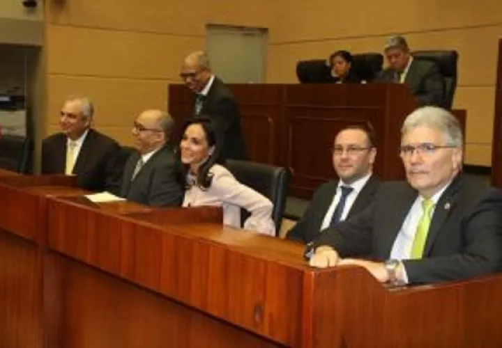 Debate en la Asamblea Nacional sobre ley de protección de datos