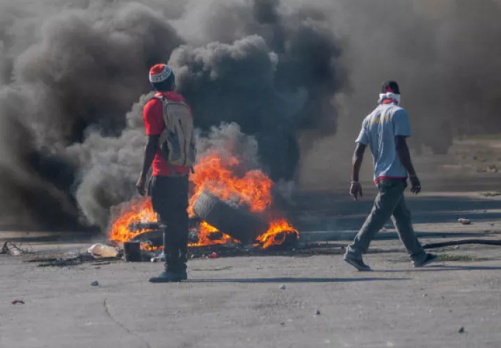 Las protestas han sido violentas. Foto: EFE.