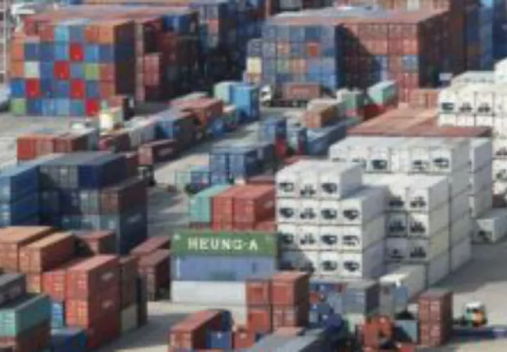 El documento recoge un conjunto de propuestas de desarrollo portuario en todo el territorio panameño. 