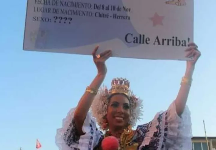 Los tocados en la cabeza son muy pesados y lesionan el cuero cabelludo y hasta se les llega a romper.