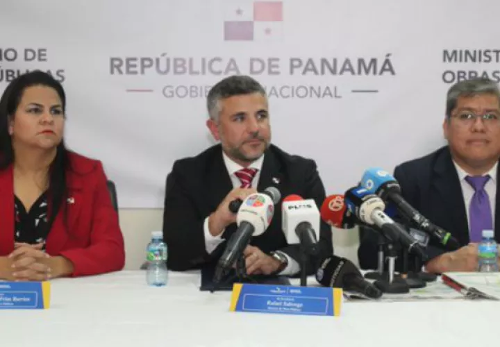 Ministro de Obras Públicas denuncia desgreño adminstrativo. Foto/Cortesía
