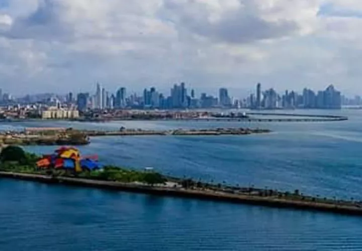 La economía de Panamá creció un 3.7% en el 2018, la tasa más baja en la última década