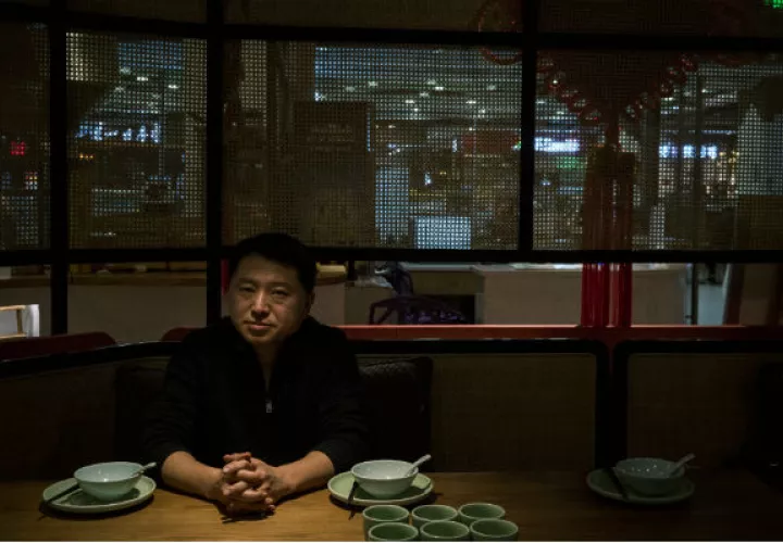 “Estamos casi extintos”, dijo Liu Hu, reportero que estuvo detenido. “No queda nadie para revelar la verdad”. (Giulia Marchi para The New York Times)