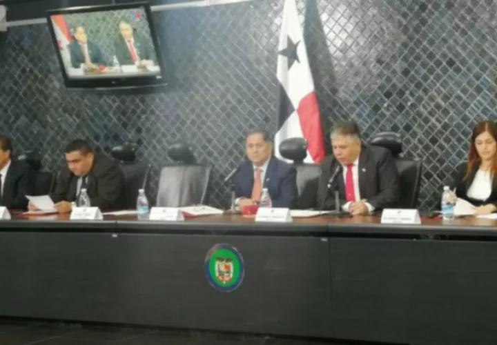 La subcomisión tiene diez días para presentar un informe sobre los proyectos que buscan reformar el reglamento interno de la Asamblea Nacional.