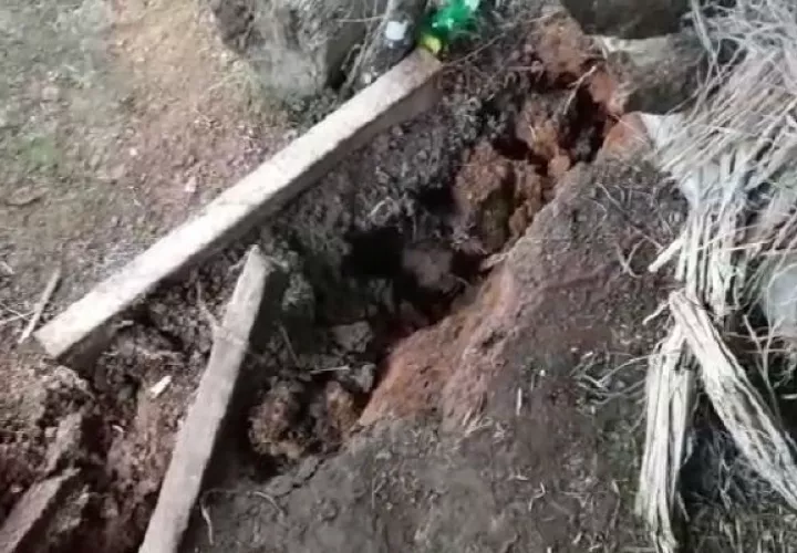 Urge la necesidad de enviar a especialistas en suelo y geólogos que puedan explicar científicamente cual es el fenómeno que ocasiona las grietas en diferentes puntos de la comunidad.