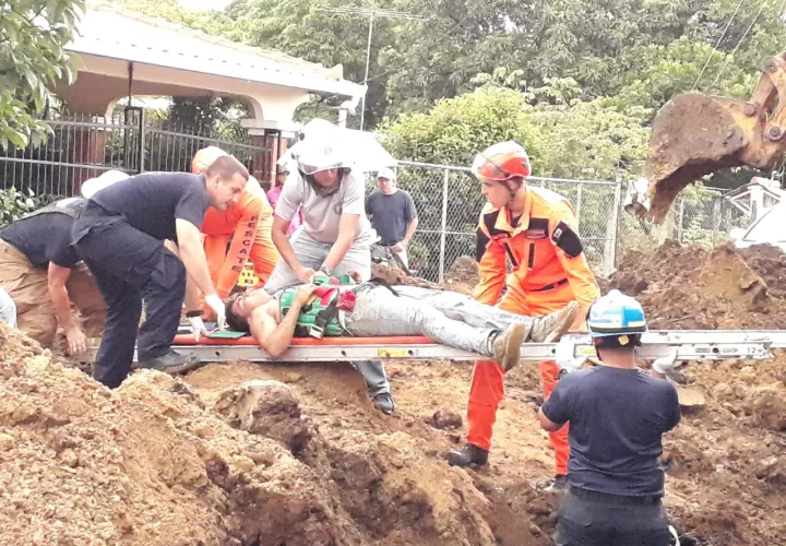 Se salvaron milagrosamente de morir sepultados. Foto: Thays Domínguez. 