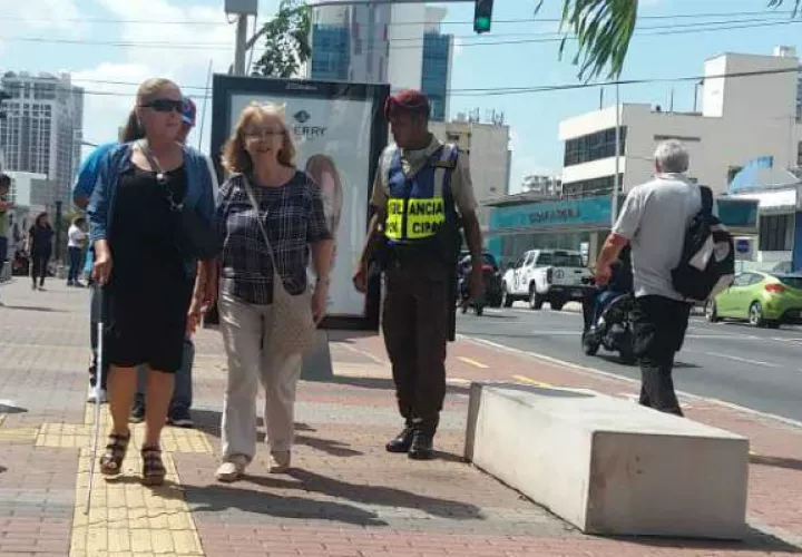 Las instrucciones se darán durante este mes a los ciegos. Yaissel Urieta 